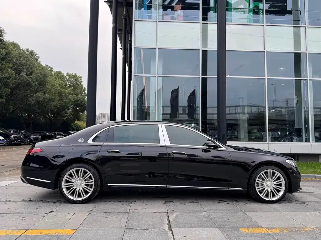 Mercedes-Benz Mercedes-Maybach S-Class 2023 S 580 4MATIC 2023 - thumbnail 3