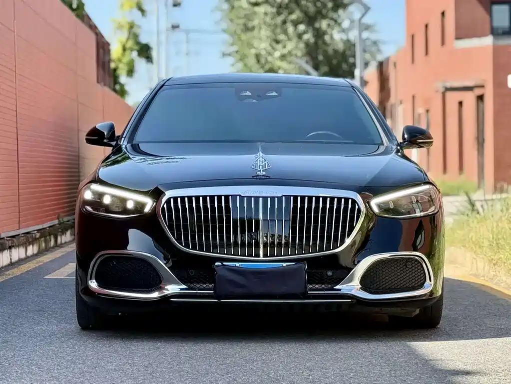 Mercedes-Benz Maybach S-Class 2023 S 480 4MATIC 2022 - thumbnail 2