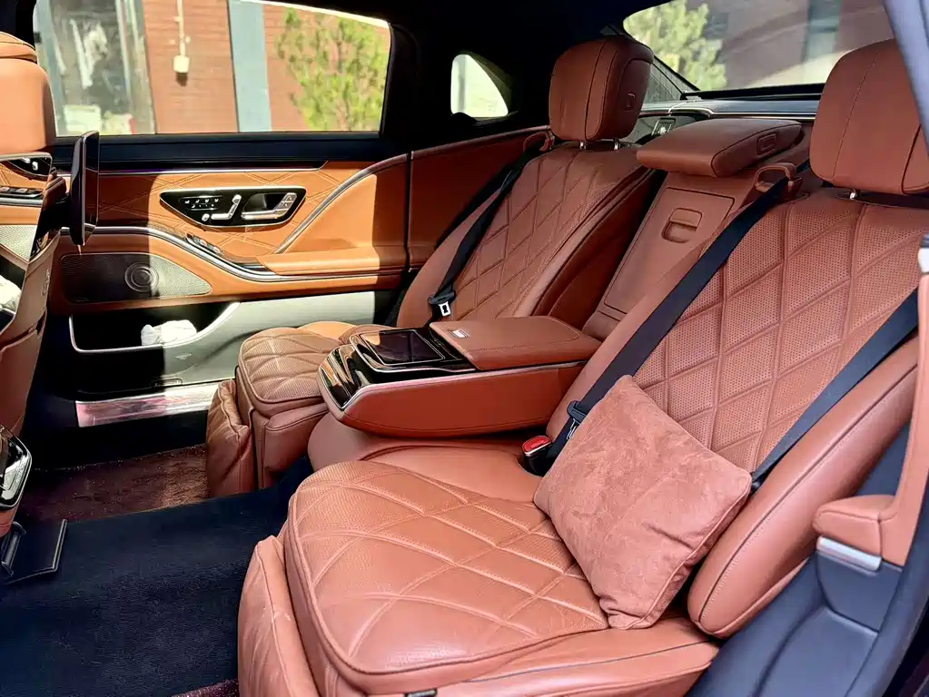 Mercedes-Benz Maybach S-Class 2023 S 480 4MATIC 2022 - thumbnail 13