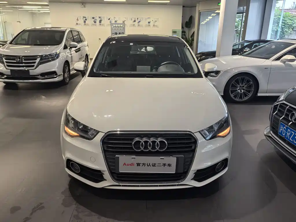 Audi Audi A1 2013 30 TFSI Sportback Ego 2013 - thumbnail 3