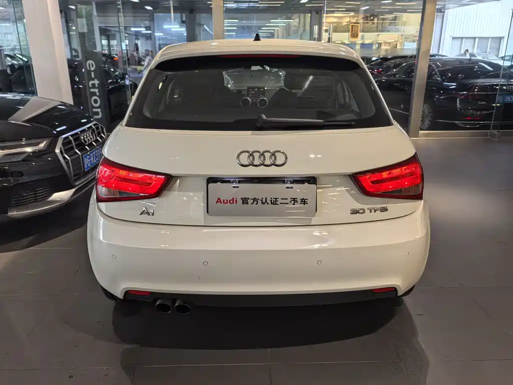 Audi Audi A1 2013 30 TFSI Sportback Ego 2013 - thumbnail 4