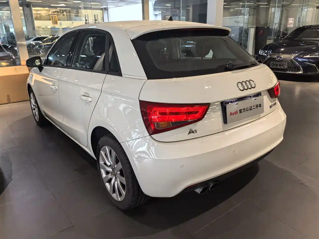 Audi Audi A1 2013 30 TFSI Sportback Ego 2013 - thumbnail 6