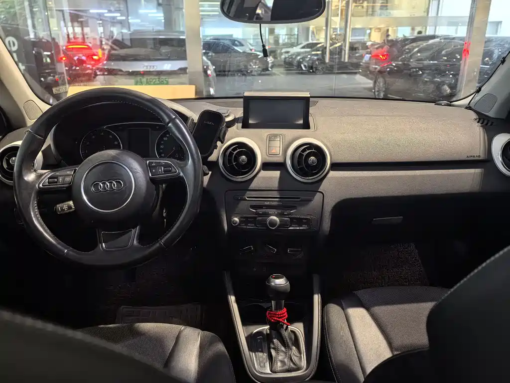 Audi Audi A1 2013 30 TFSI Sportback Ego 2013 - thumbnail 7