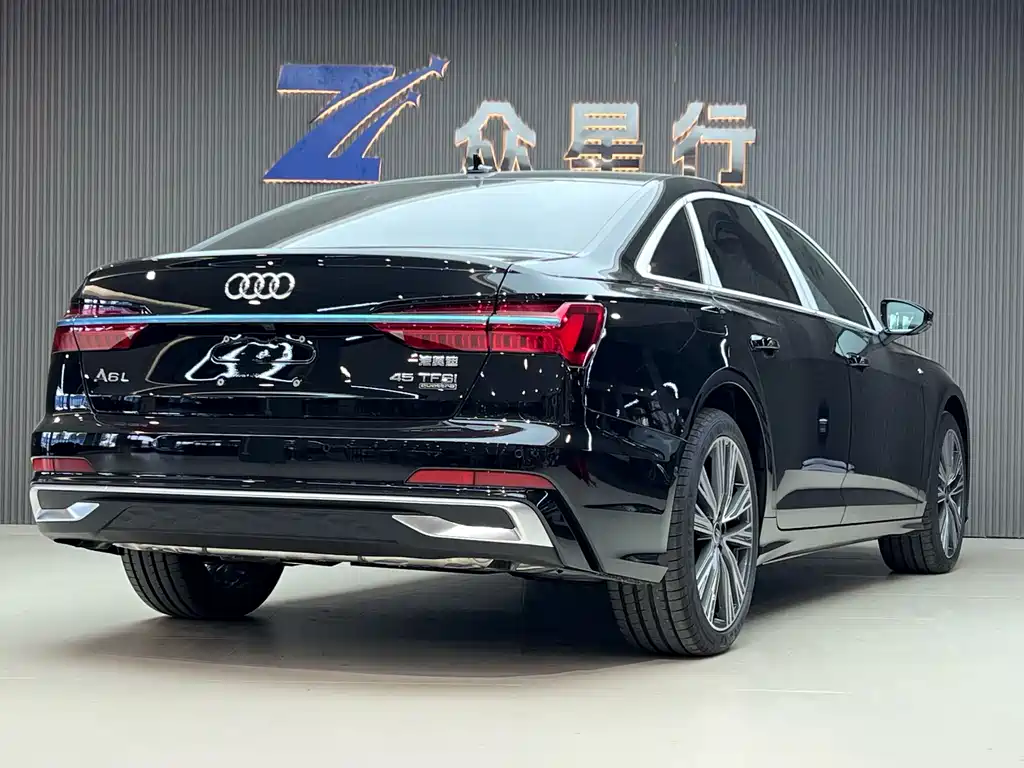 Audi Audi A6L 2025 45 TFSI quattro Premium Dynamic Edition 2026 - thumbnail 3