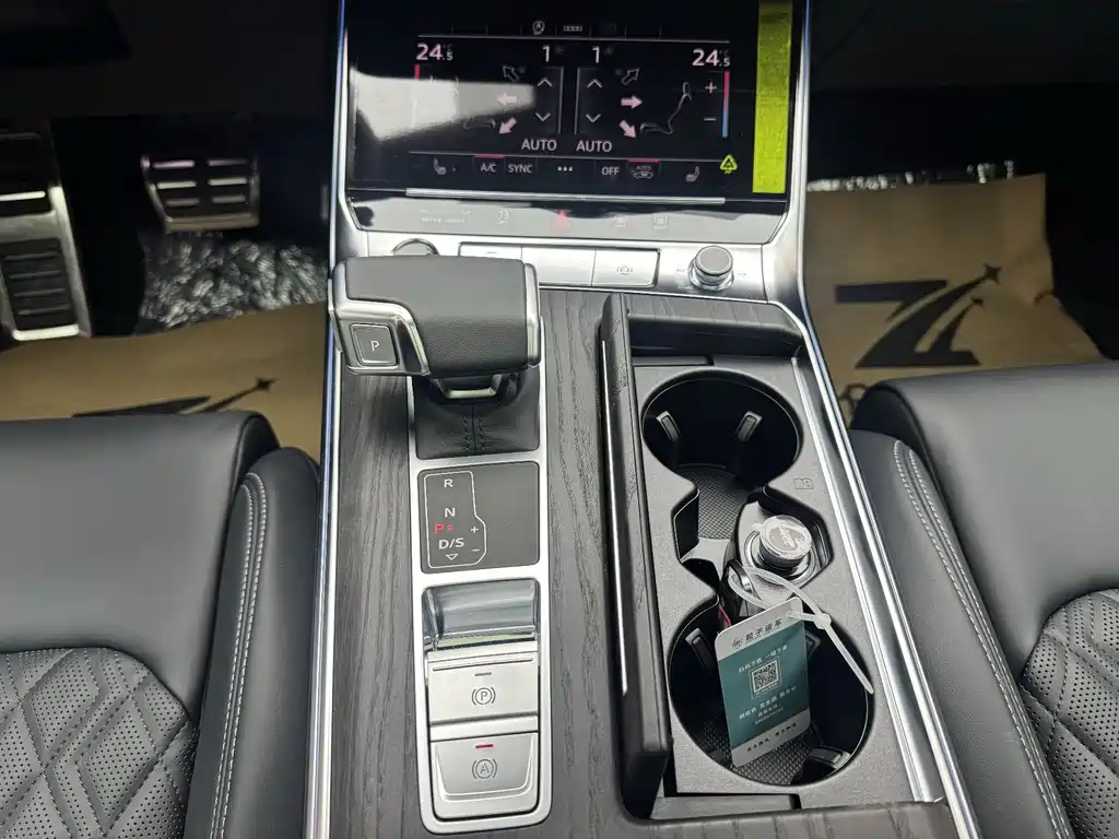 Audi Audi A6L 2025 45 TFSI quattro Premium Dynamic Edition 2026 - thumbnail 7
