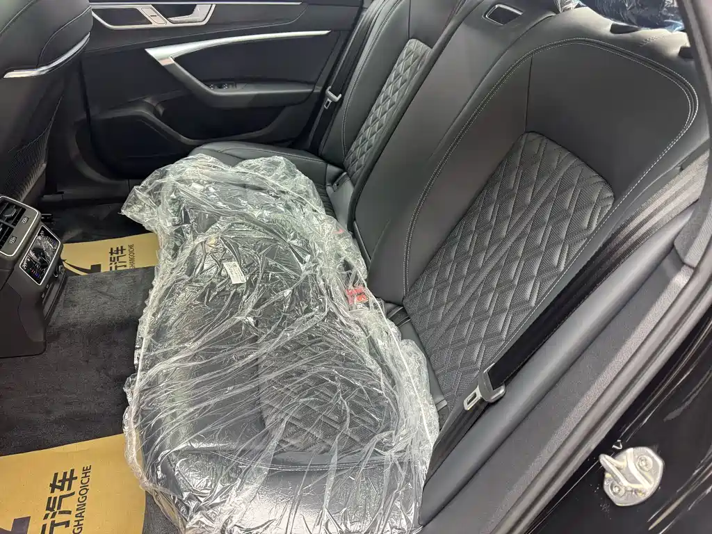Audi Audi A6L 2025 45 TFSI quattro Premium Dynamic Edition 2026 - thumbnail 11