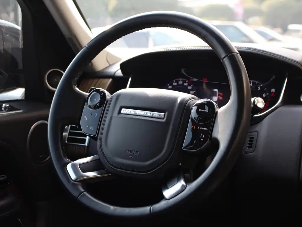 Land Rover Range Rover 2019 3.0 SC V6 Vogue SE 2020 - thumbnail 9