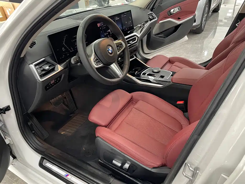 BMW BMW 3 Series 2023 320Li M Sport Package 2022 - thumbnail 5
