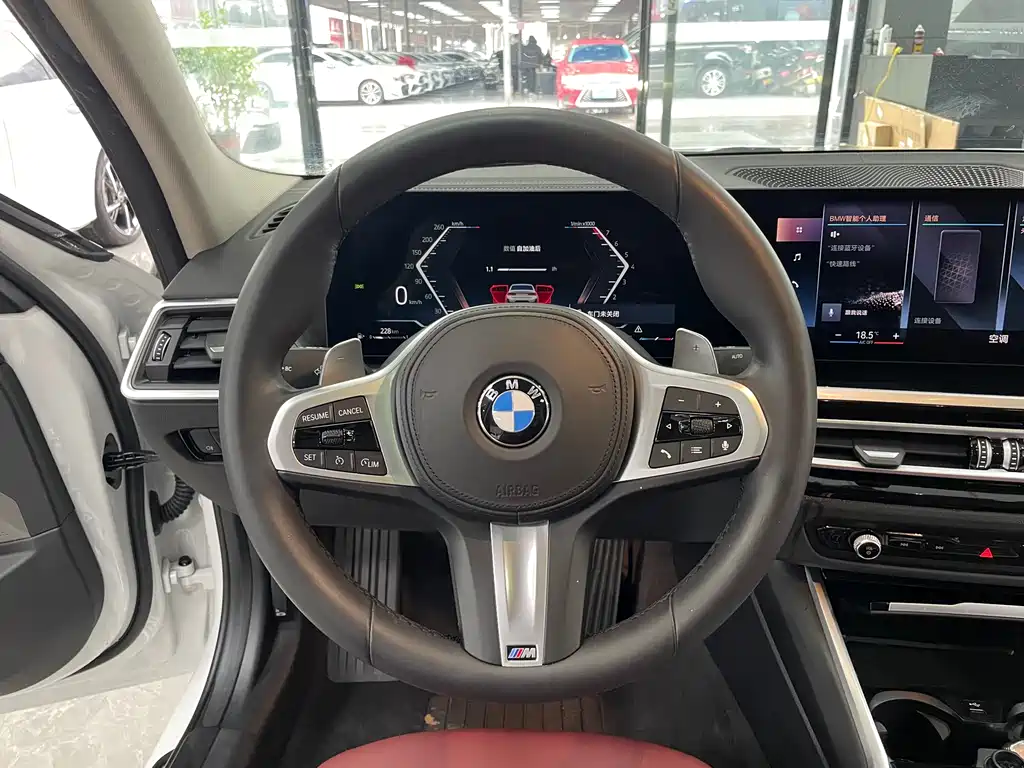 BMW BMW 3 Series 2023 320Li M Sport Package 2022 - thumbnail 9