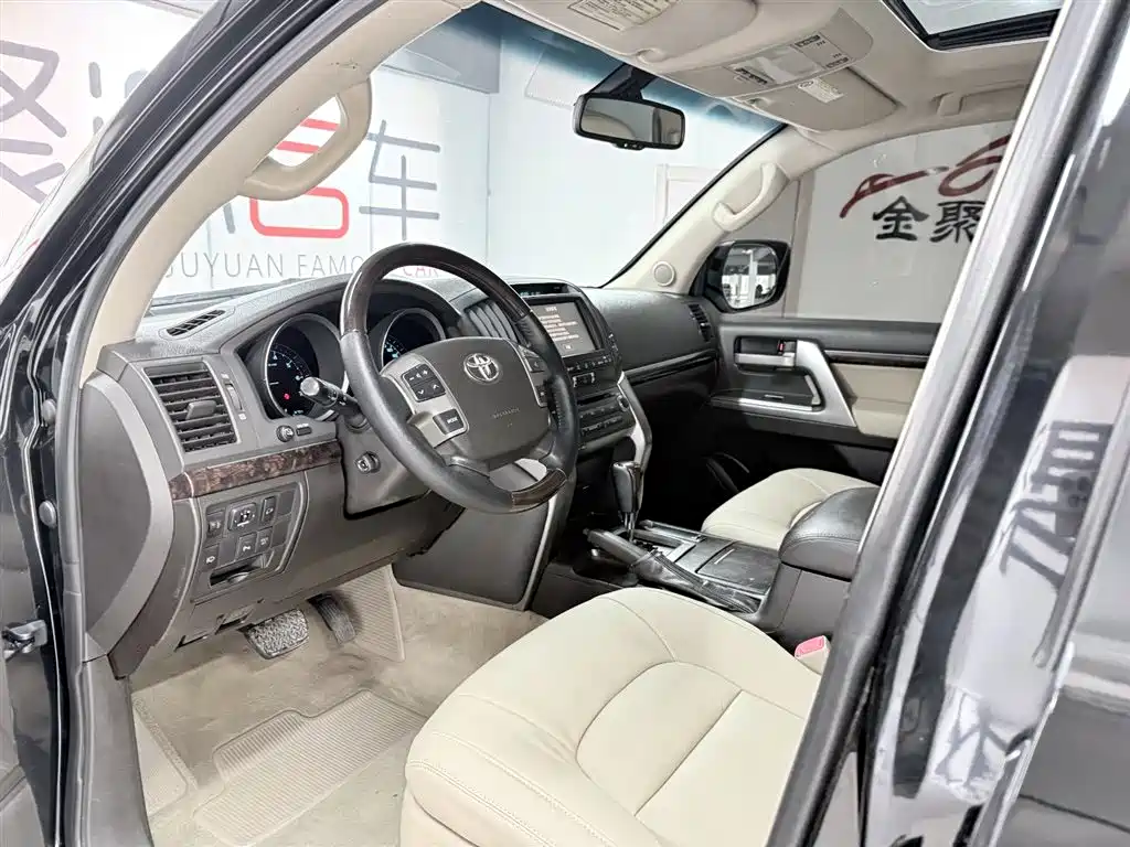 Toyota Toyota Land Cruiser 2007 4.7L Automatic GX-R 2008 - thumbnail 8