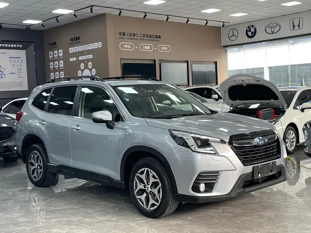 Subaru Subaru Forester 2022 2.0i AWD Premium EyeSight 2022 - thumbnail 3