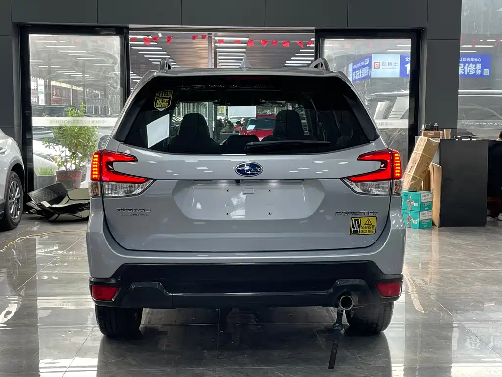 Subaru Subaru Forester 2022 2.0i AWD Premium EyeSight 2022 - thumbnail 15