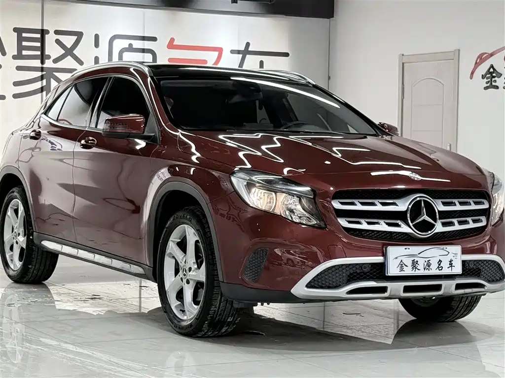 Mercedes-Benz Mercedes-Benz GLA 2018 GLA 200动感型 2018 - thumbnail 3