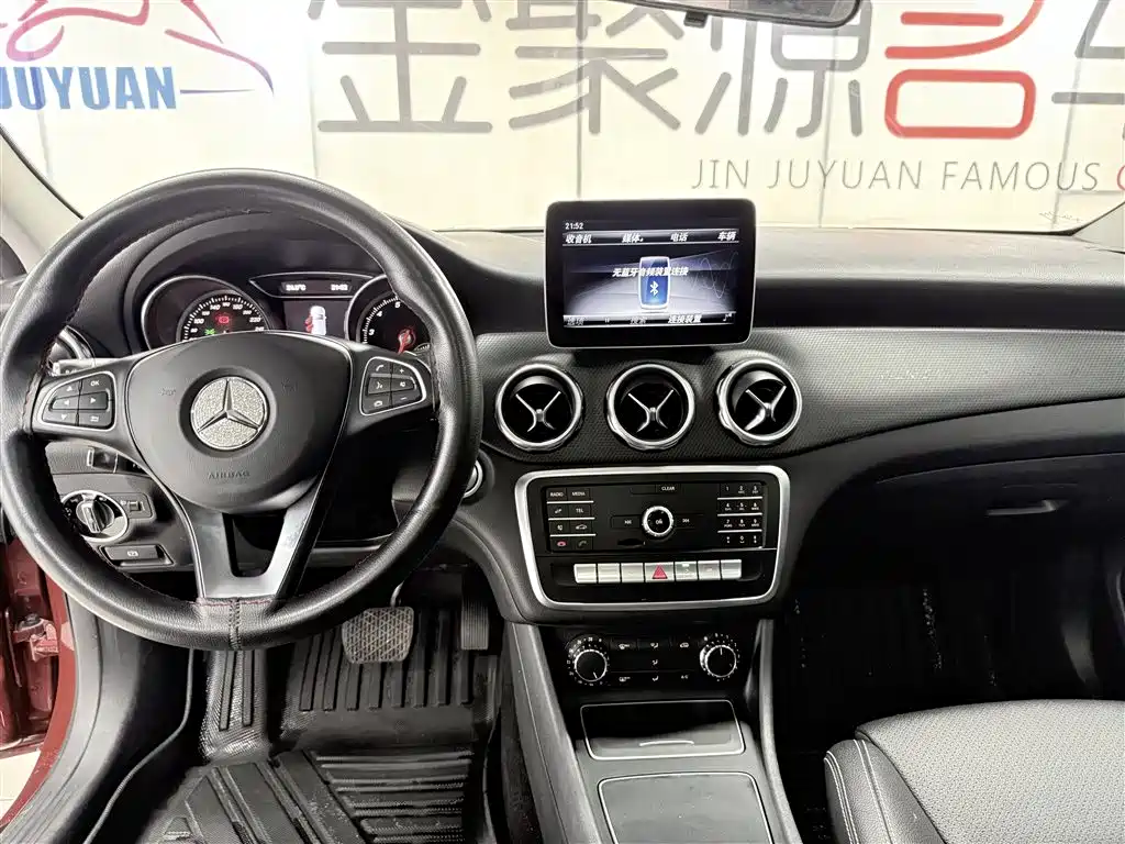 Mercedes-Benz Mercedes-Benz GLA 2018 GLA 200动感型 2018 - thumbnail 12