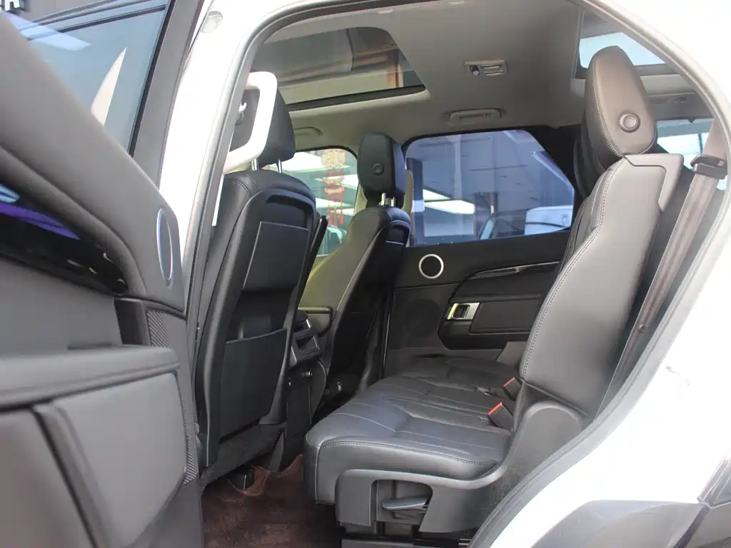 Land Rover Land Rover Discovery 2018 3.0 SC V6 SE 2018 - thumbnail 7