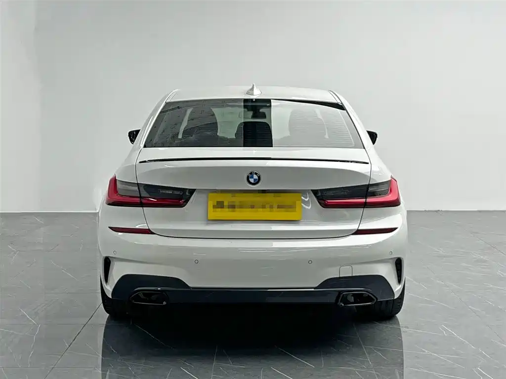 BMW BMW 3 Series 2021 Model Year Facelift 325i M Sport Shadow Night Package 2021 - thumbnail 5