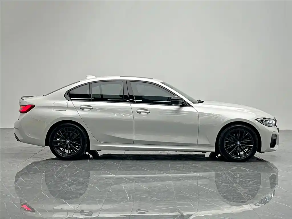 BMW BMW 3 Series 2021 Model Year Facelift 325i M Sport Shadow Night Package 2021 - thumbnail 7