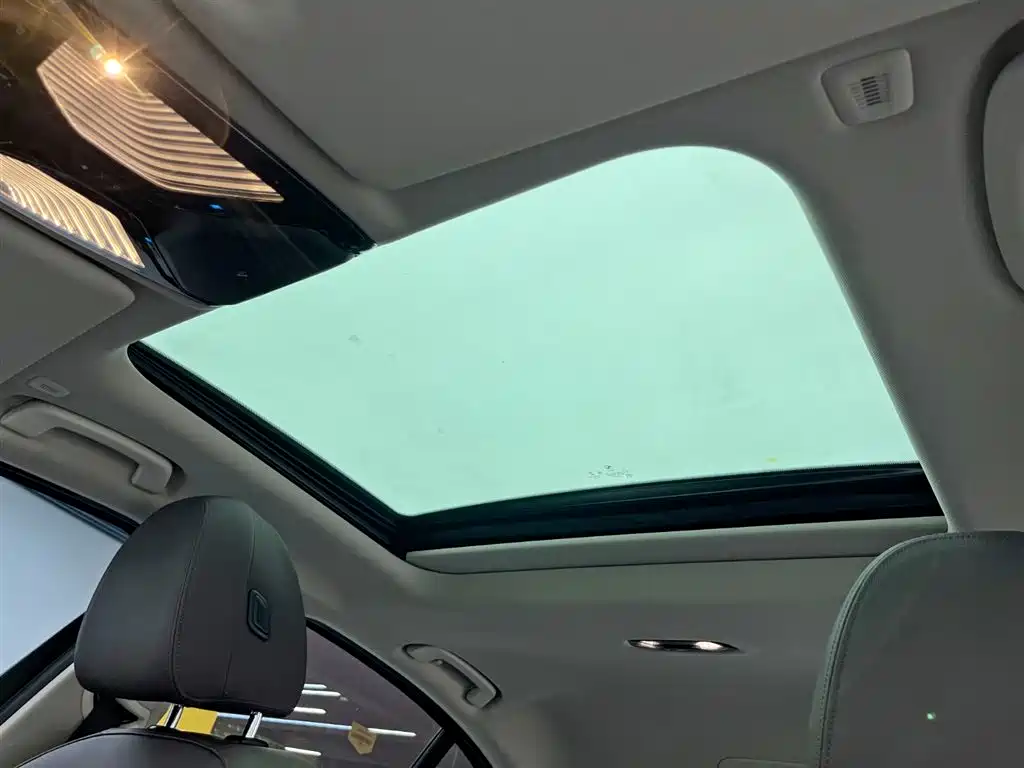 BMW BMW 3 Series 2021 Model Year Facelift 325i M Sport Shadow Night Package 2021 - thumbnail 17