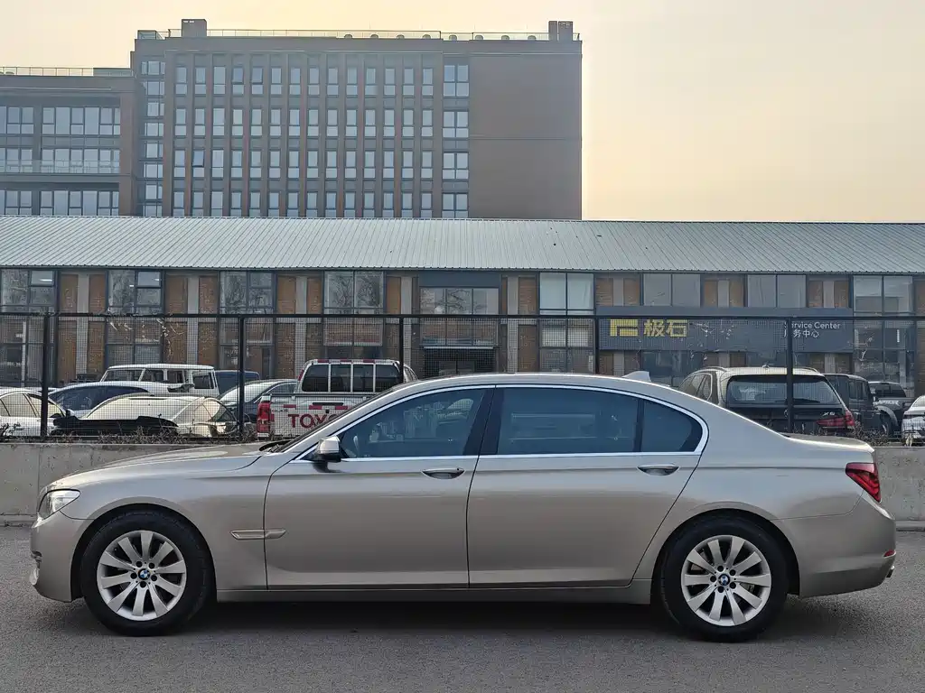 BMW BMW 7 Series 2013 740Li Leading Edition 2013 - thumbnail 6