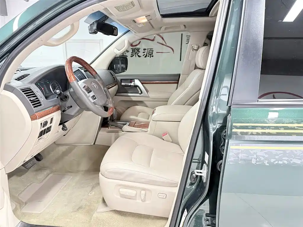 Toyota Land Cruiser 2012 4.0L Automatic GX-R 2014 - thumbnail 7