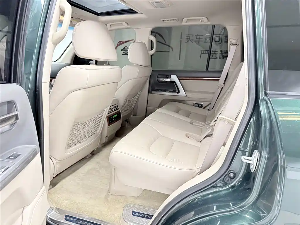 Toyota Land Cruiser 2012 4.0L Automatic GX-R 2014 - thumbnail 10