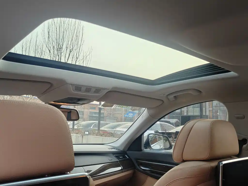 BMW BMW 7 Series 2013 740Li Leading Edition 2013 - thumbnail 20