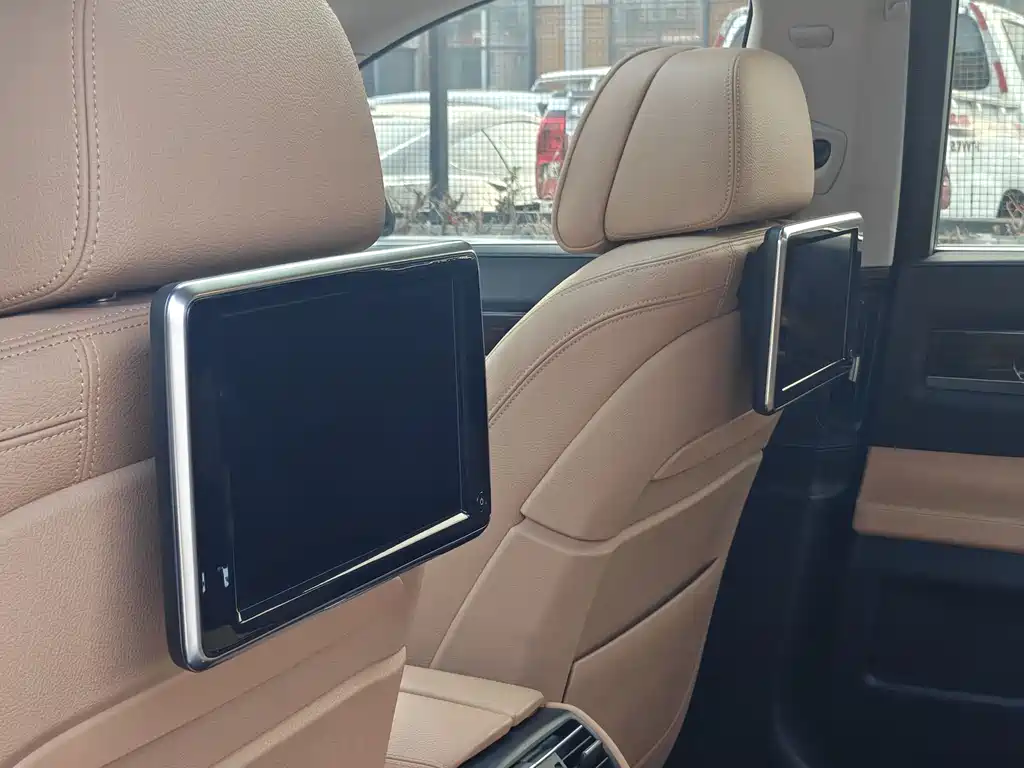BMW BMW 7 Series 2013 740Li Leading Edition 2013 - thumbnail 23