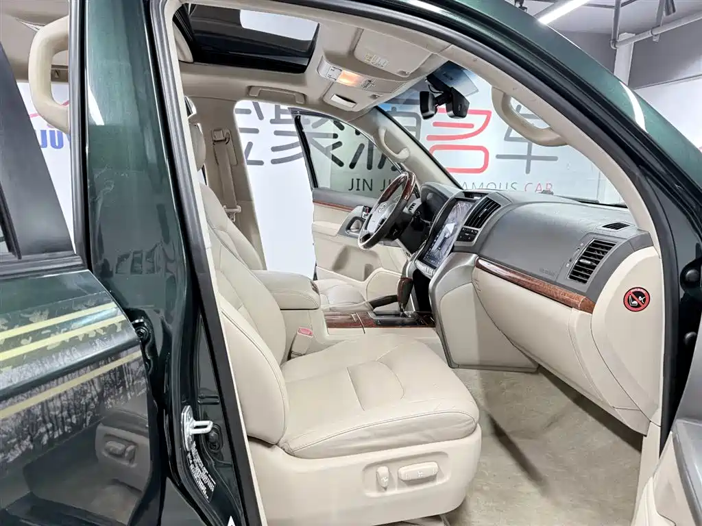 Toyota Land Cruiser 2012 4.0L Automatic GX-R 2014 - thumbnail 16