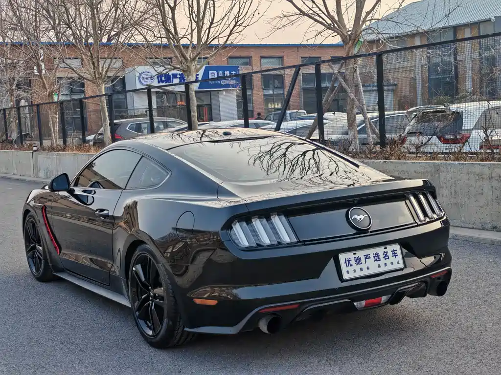 Ford Mustang 2017 2.3T Performance Package 2017 - thumbnail 26