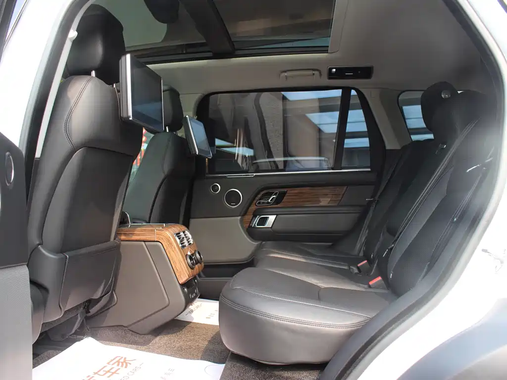 Land Rover Range Rover 2018 3.0 SC V6 Vogue Autobiography Long Wheelbase 2019 - thumbnail 7