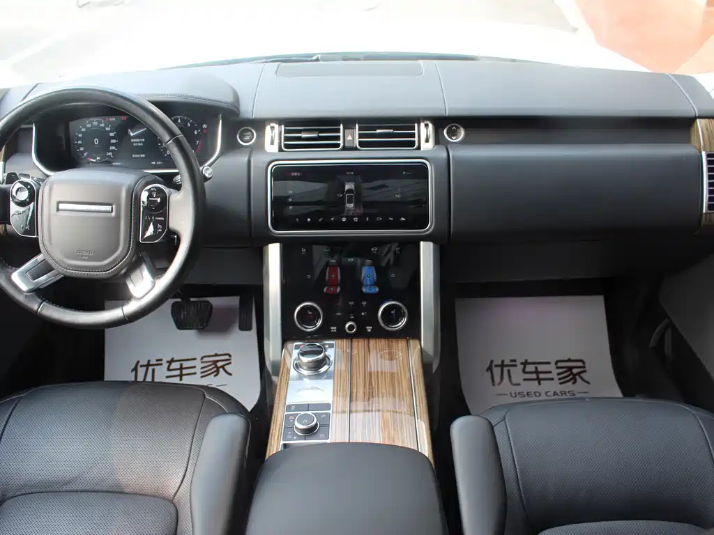 Land Rover Range Rover 2018 3.0 SC V6 Vogue Autobiography Long Wheelbase 2019 - thumbnail 8