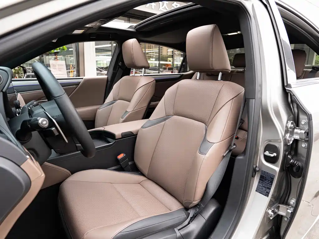 Lexus Lexus ES 300h Premium Edition 2025 Model 2025 - thumbnail 11