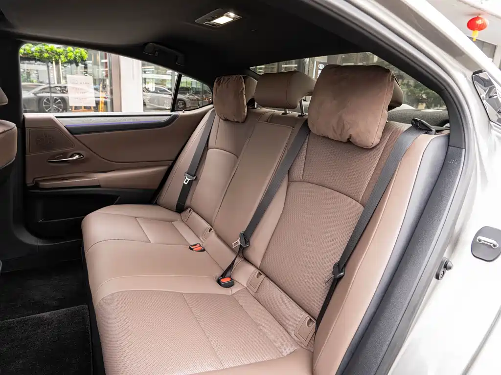 Lexus Lexus ES 300h Premium Edition 2025 Model 2025 - thumbnail 12