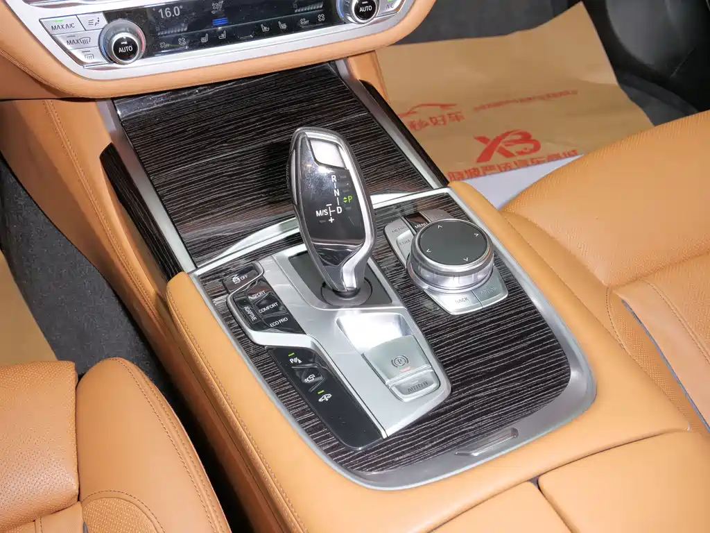 BMW BMW 7 Series 2018 730Li M Sport Package 2018 - thumbnail 16