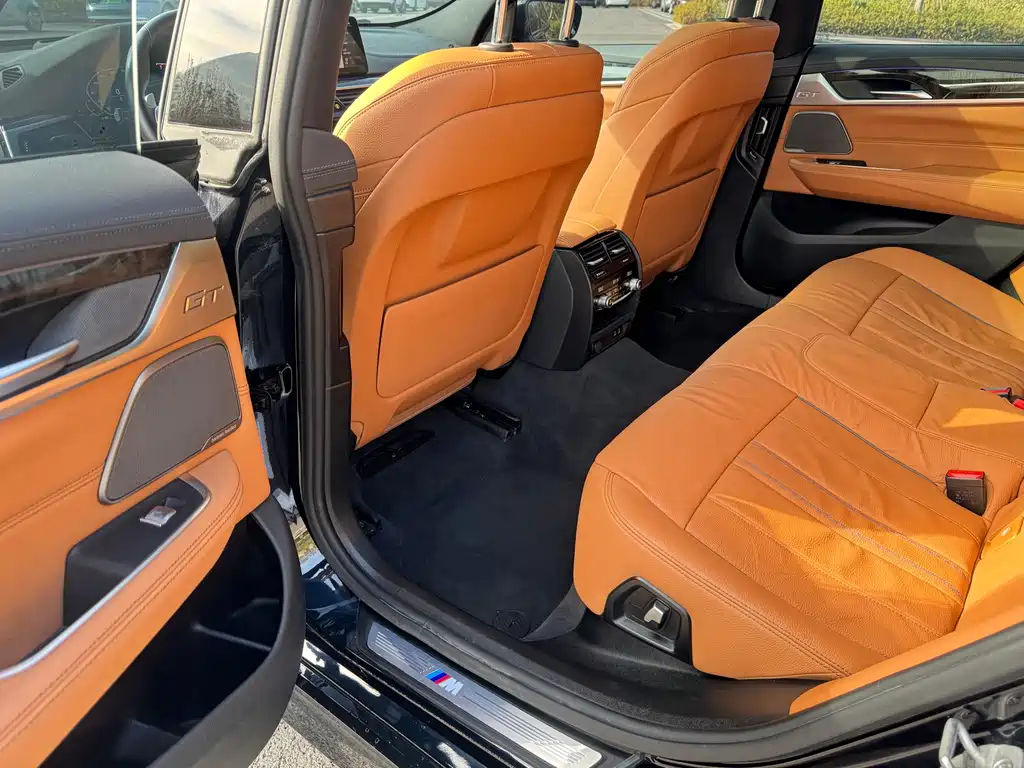 BMW BMW 6 Series GT 2022 630i M Sport Package 2024 - thumbnail 11