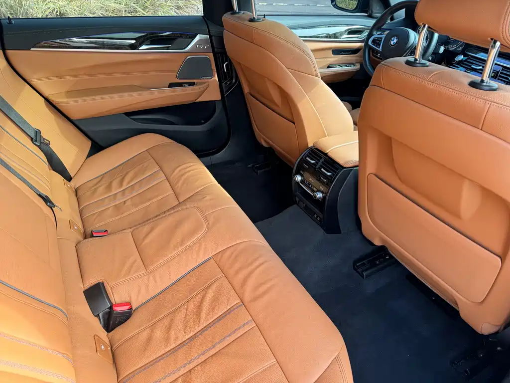 BMW BMW 6 Series GT 2022 630i M Sport Package 2024 - thumbnail 12