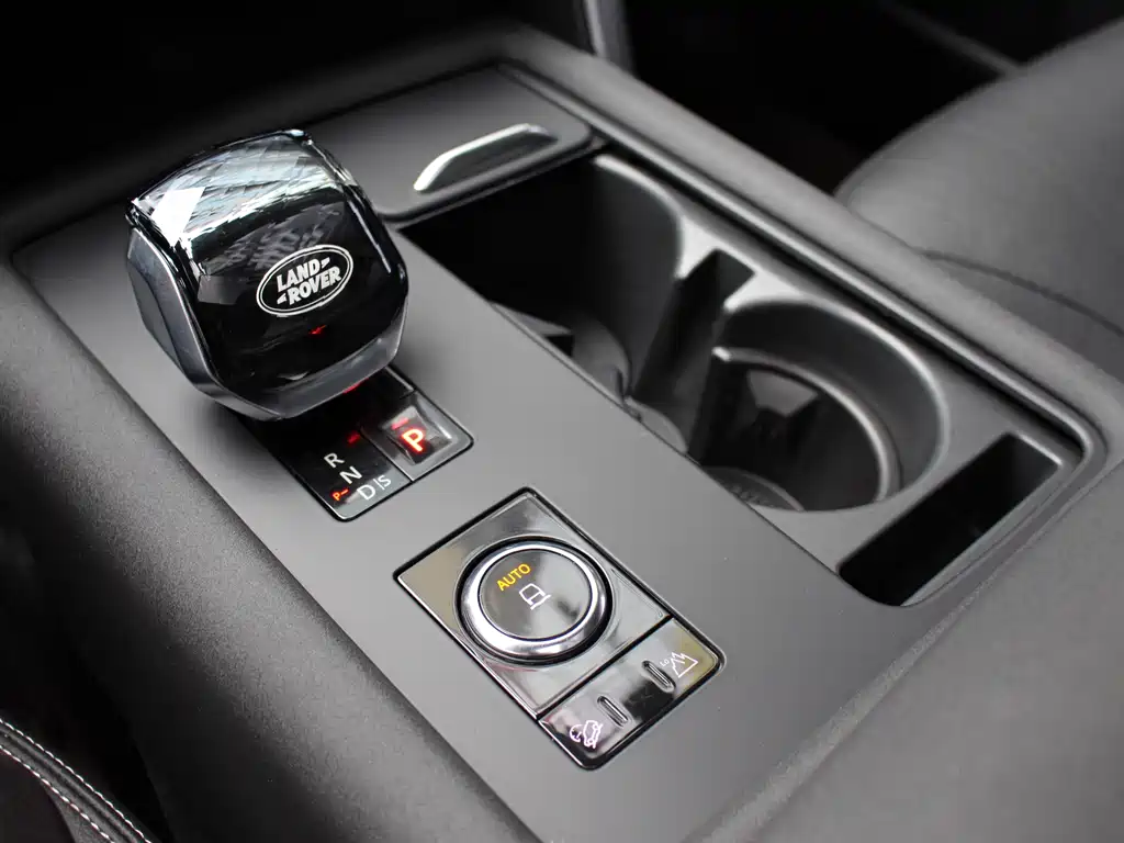 Land Rover Discovery 2024 360PS S 2023 - thumbnail 13