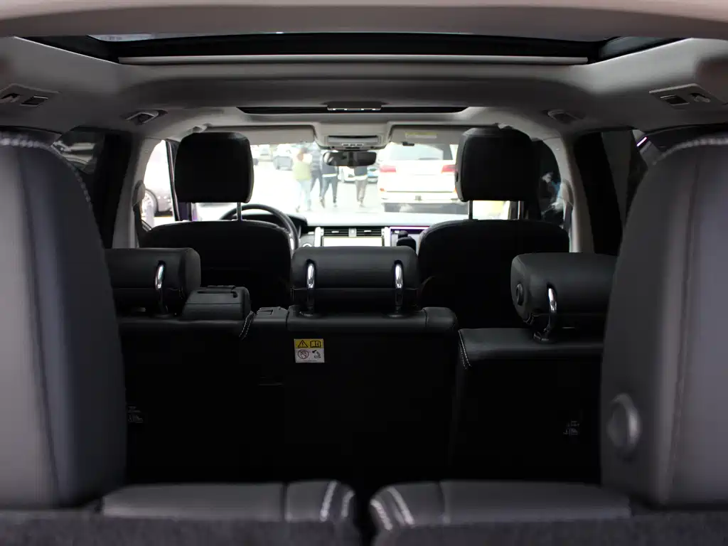 Land Rover Discovery 2024 360PS S 2023 - thumbnail 16