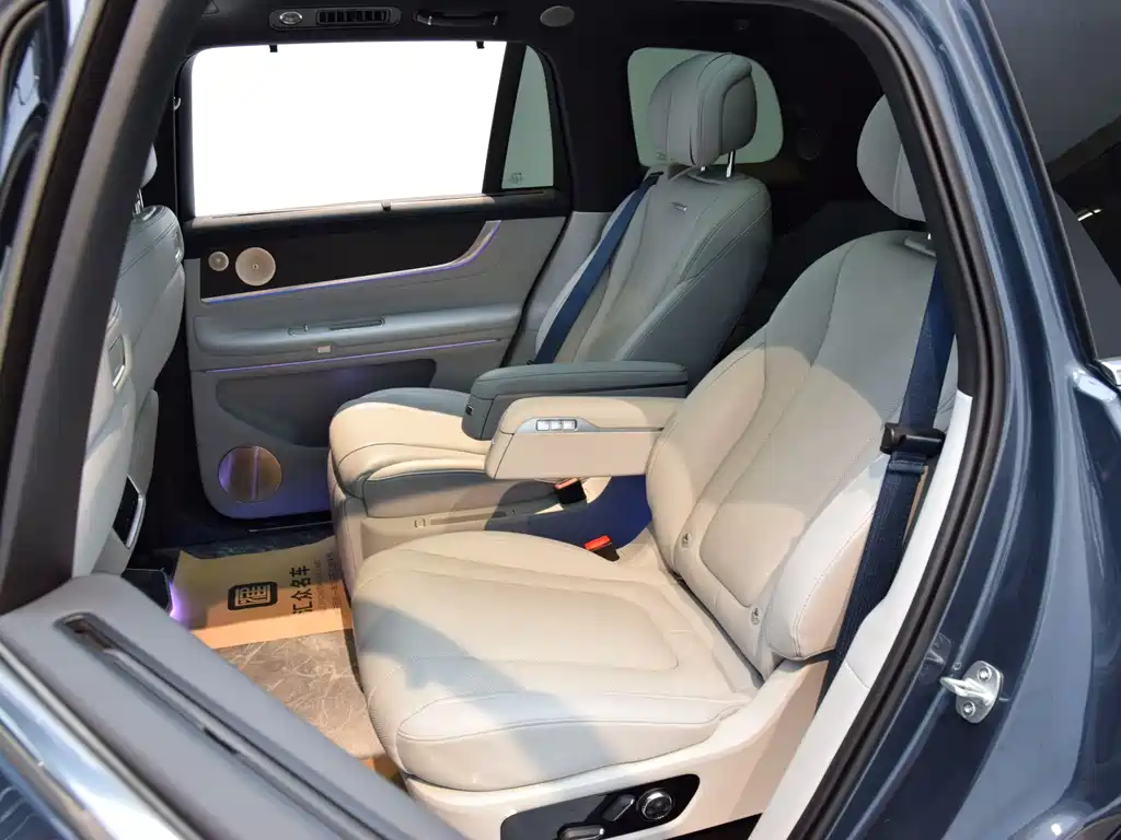 AITO Aito M9 2024 Extended Range Ultra 52kWh 6-Seat Version 2024 - thumbnail 9