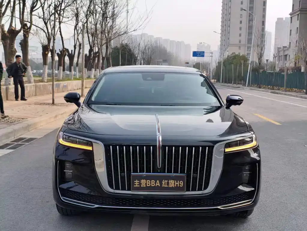 Hongqi Hongqi H9 2020 2.0T Smart Connect Flag Enjoyment Edition 2021 - thumbnail 2
