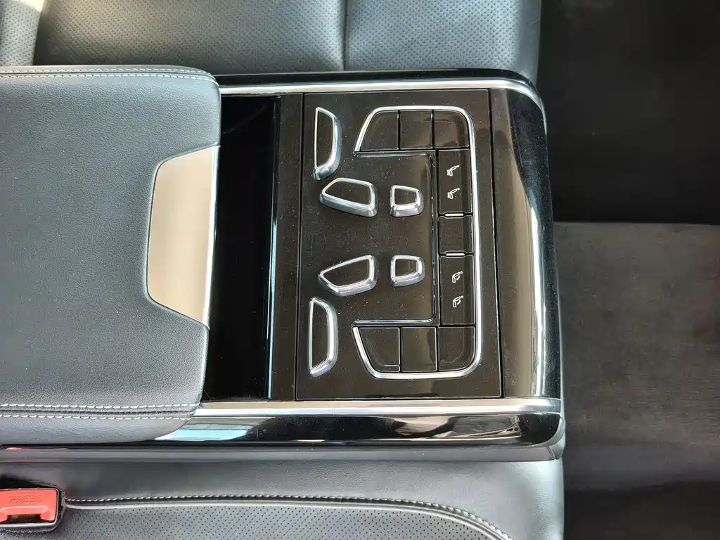 Hongqi Hongqi H9 2020 2.0T Smart Connect Flag Enjoyment Edition 2021 - thumbnail 12