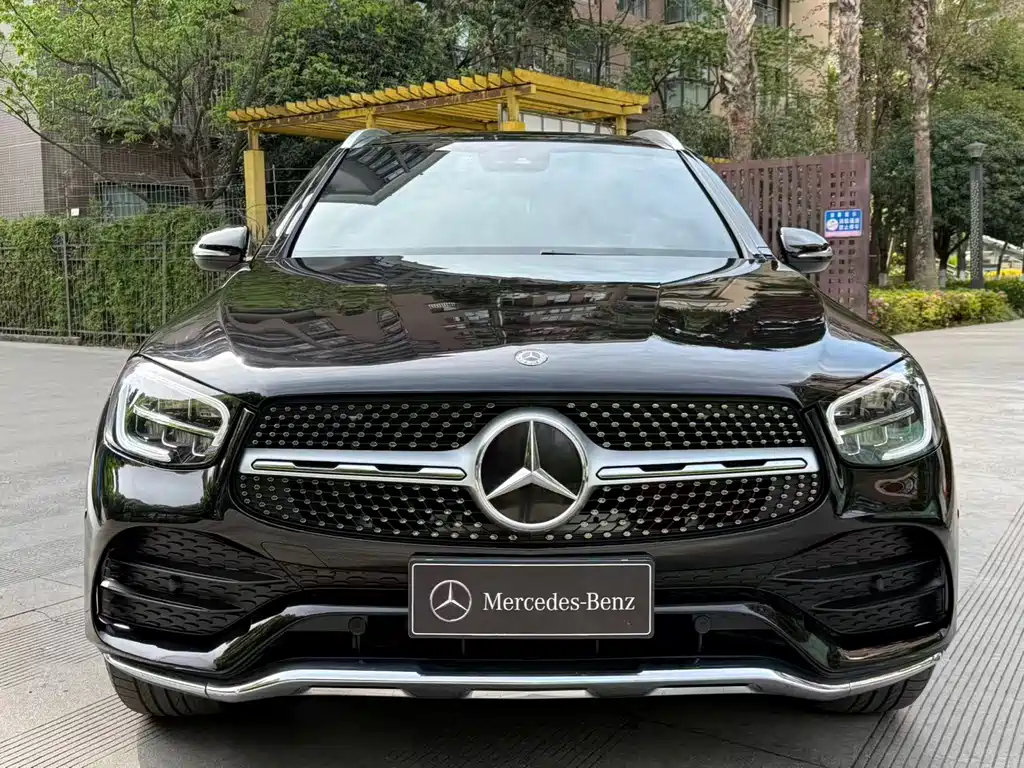 Mercedes-Benz Mercedes-Benz GLC 2020 Facelift GLC 300 L 4MATIC Luxury 2020 - thumbnail 3