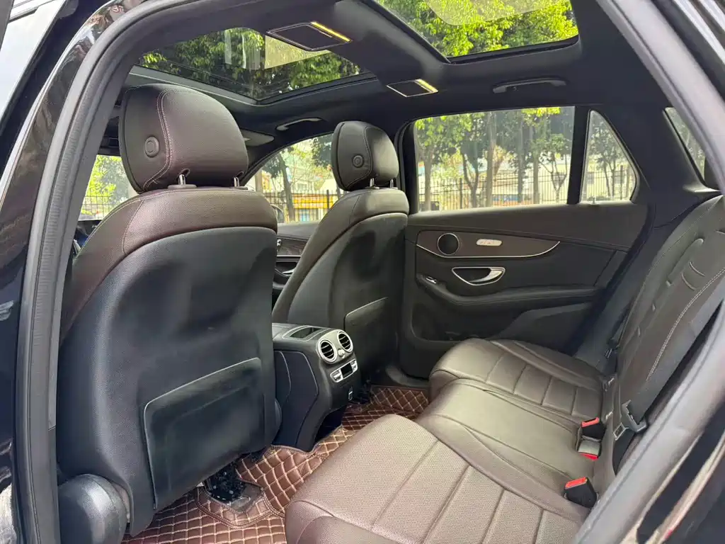 Mercedes-Benz Mercedes-Benz GLC 2020 Facelift GLC 300 L 4MATIC Luxury 2020 - thumbnail 16