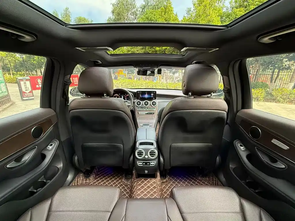 Mercedes-Benz Mercedes-Benz GLC 2020 Facelift GLC 300 L 4MATIC Luxury 2020 - thumbnail 29