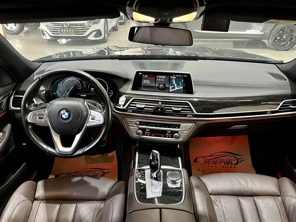BMW BMW 7 Series 2018 730Li Leading Model M Sport Package 2018 - thumbnail 10