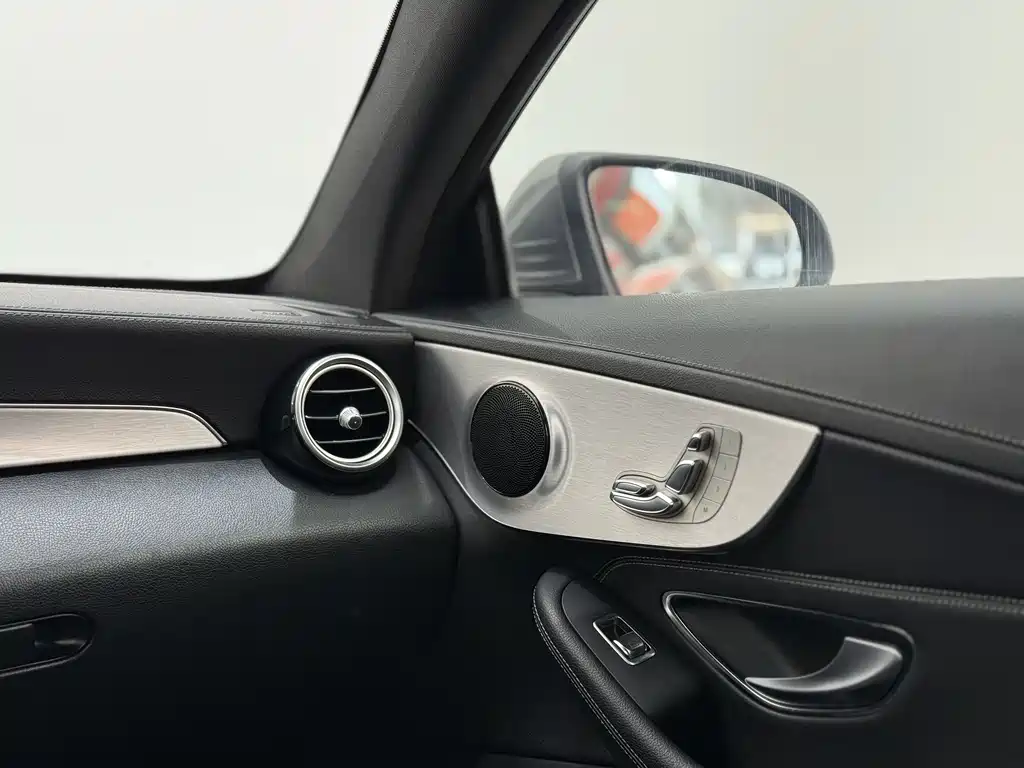 Mercedes-Benz Mercedes-Benz C-Class Coupe C 200 2018 Model 2018 - thumbnail 14