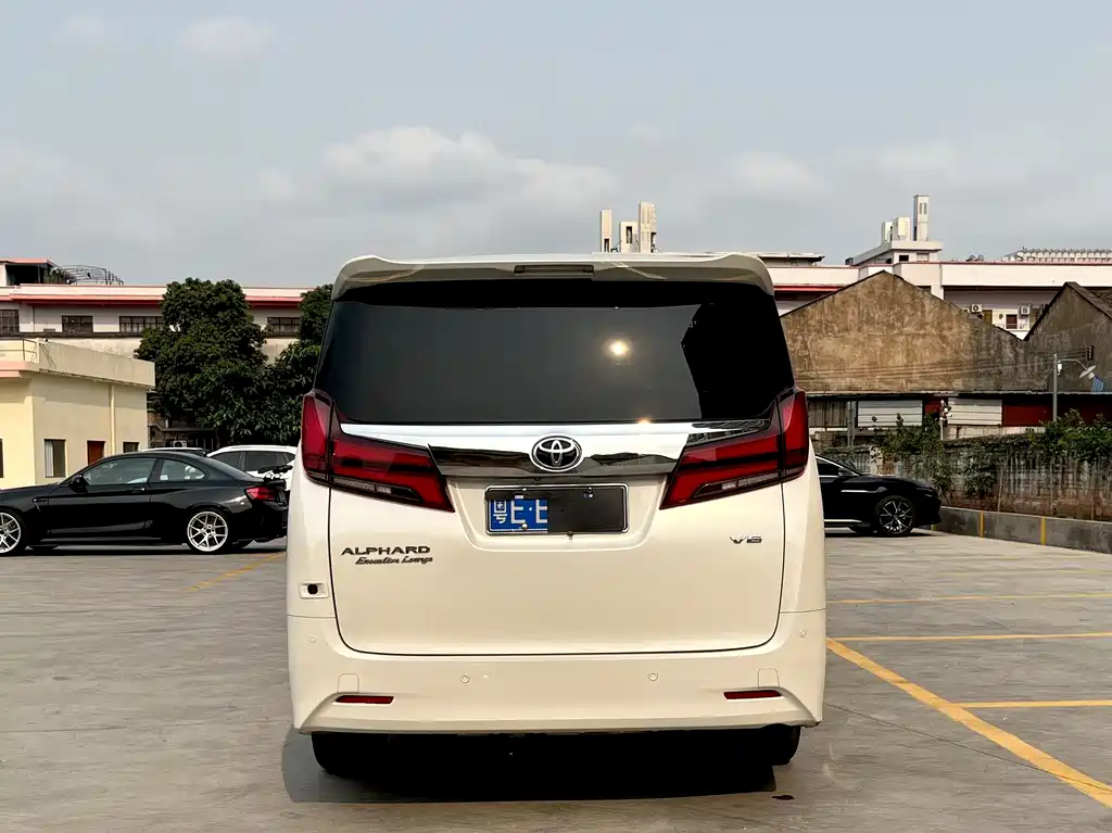 Toyota Toyota Alphard 2015 3.5L Executive Lounge 2015 - thumbnail 5