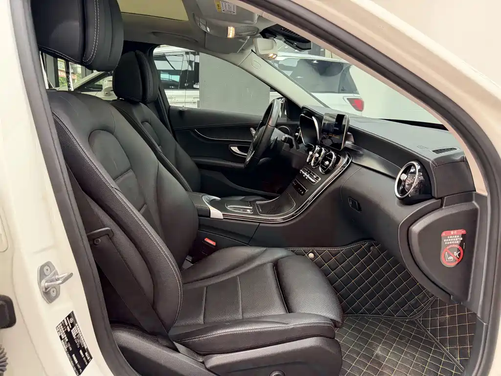 Mercedes-Benz Mercedes-Benz C-Class 2019 Facelift C 260 L Sport Edition 2019 - thumbnail 9