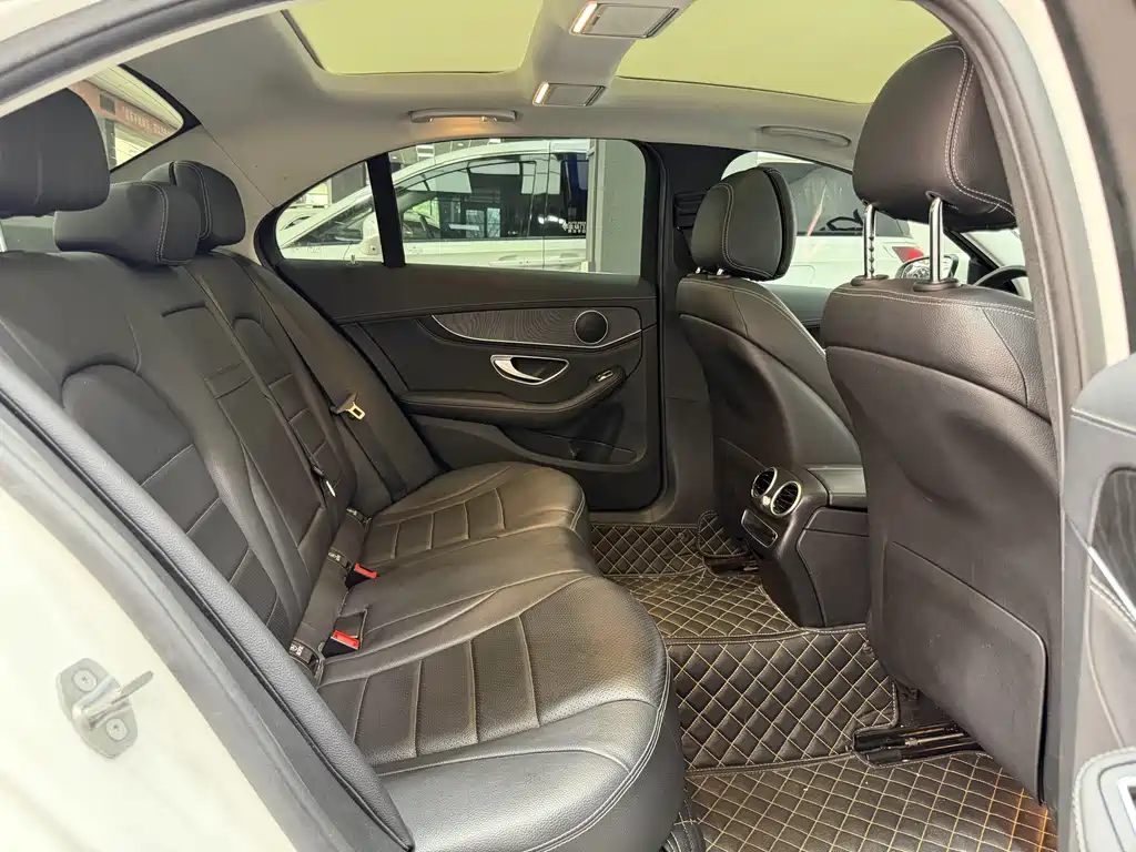 Mercedes-Benz Mercedes-Benz C-Class 2019 Facelift C 260 L Sport Edition 2019 - thumbnail 10