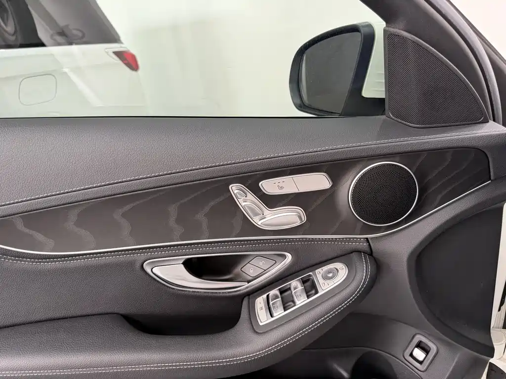 Mercedes-Benz Mercedes-Benz C-Class 2019 Facelift C 260 L Sport Edition 2019 - thumbnail 11
